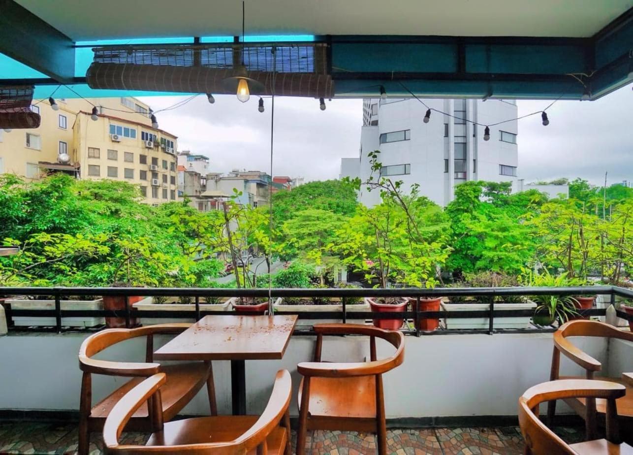 Hotel Khach San Giao Thong Hanoi Zewnętrze zdjęcie
