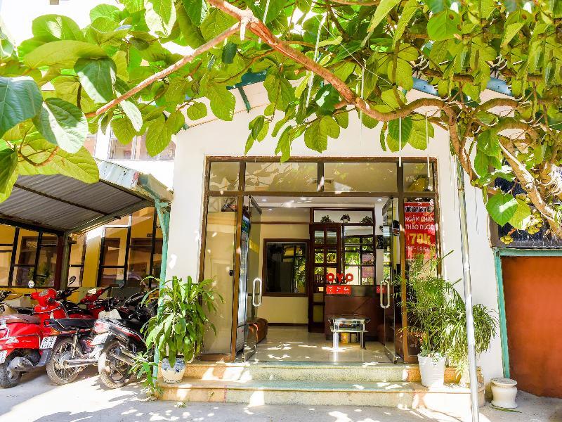 Hotel Khach San Giao Thong Hanoi Zewnętrze zdjęcie