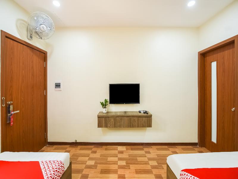 Hotel Khach San Giao Thong Hanoi Zewnętrze zdjęcie